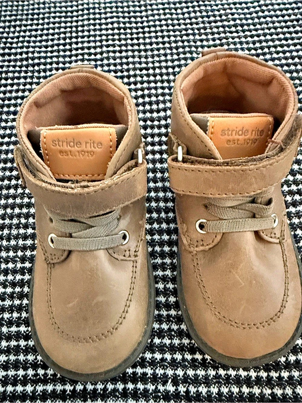 Stride Rite SRT Quinn Boys US 6.5M Brown Leather Boots